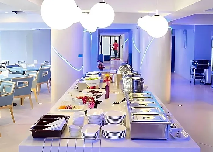 The Airy Hotel 3*