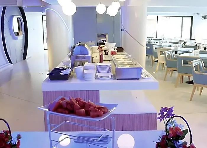 The Airy 3* Bangkok