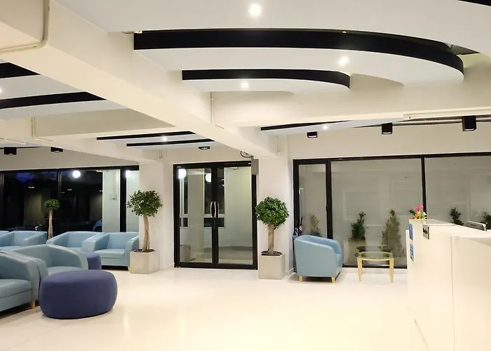 Hotel The Airy 3*